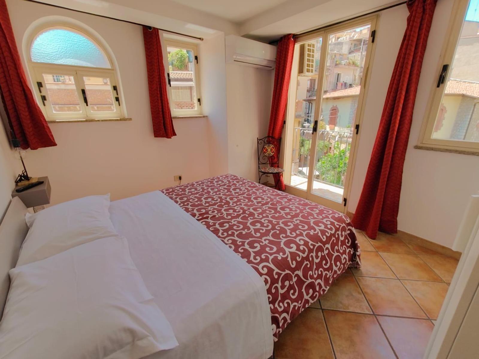 Ferienwohnung Tao House Taormina Exterior foto